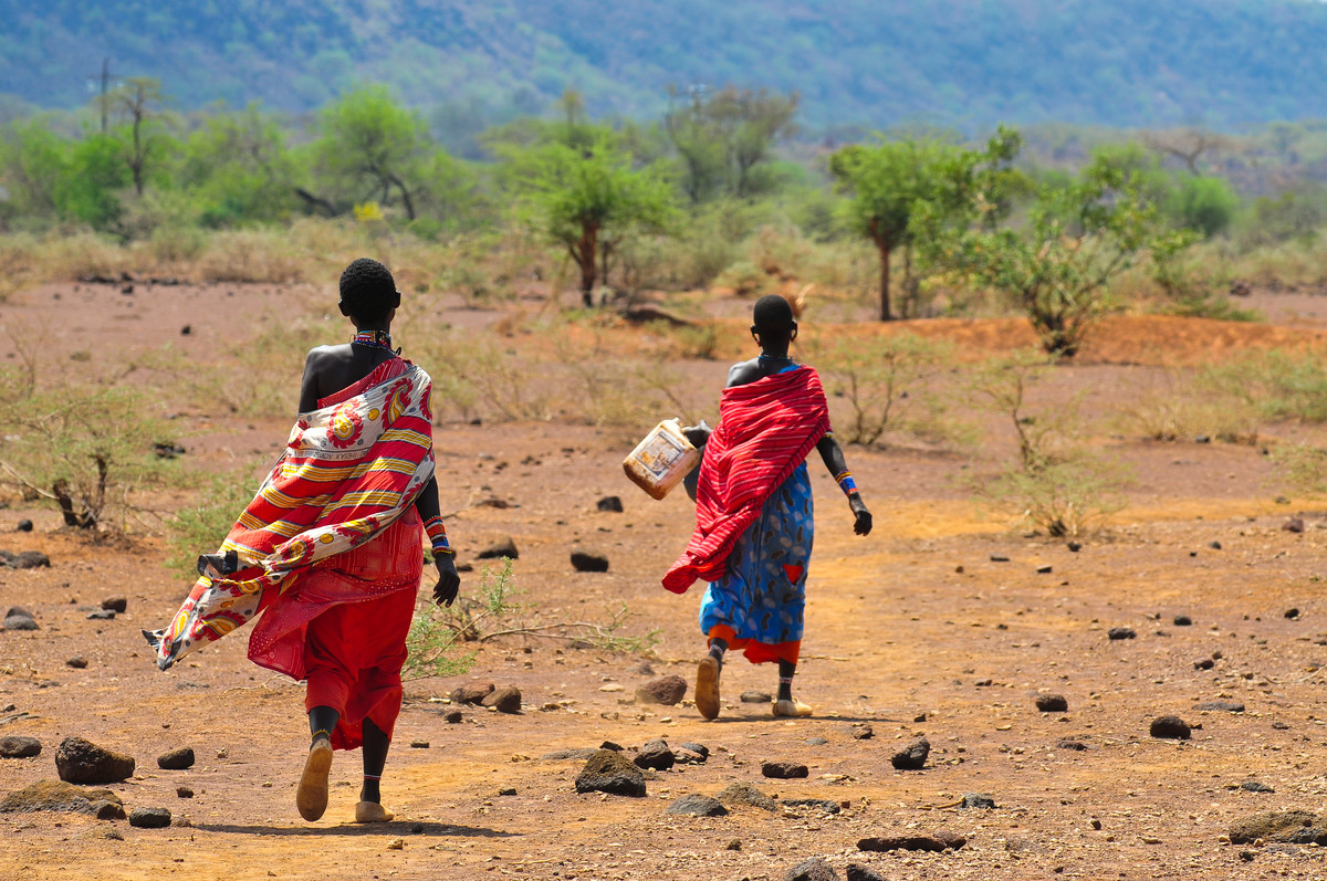 doneer-voor-de-rechten-van-meisjes-amref-flying-doctors